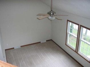 12290 Lakeview Dr, Edinboro, PA 16412