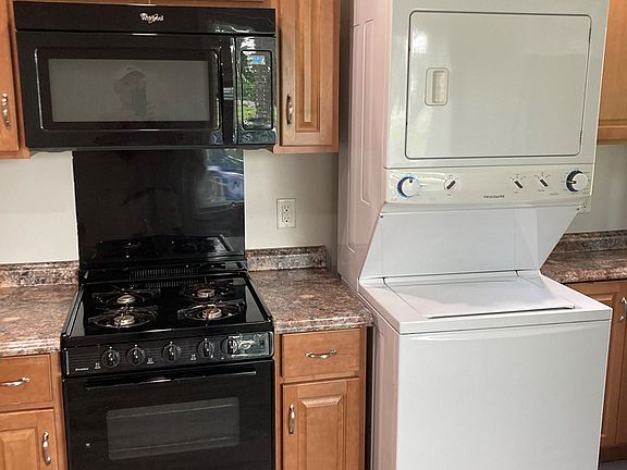 3rd image of 509 W 5th St