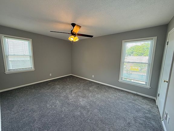 3rd image of 8441 Robinson St #40-103