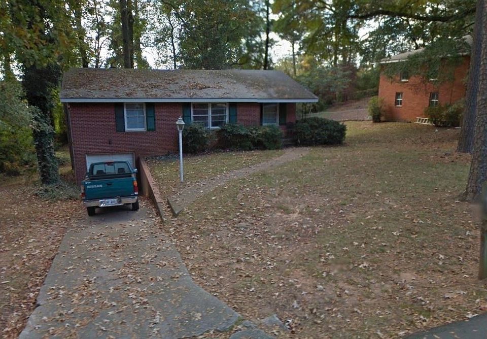 1st image of 272 Sourwood Dr