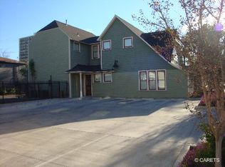 4075 11th St, Riverside, CA 92501