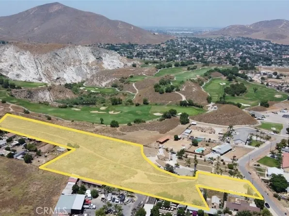 3450 Scenic Dr #2, Riverside, CA 92509
