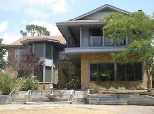 1464 Lakeside Dr W, New Braunfels, TX 78133