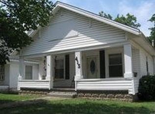 415 E 8th St, Holdenville, OK 74848