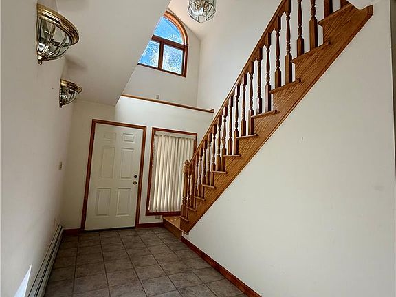 4th image of 229 Kromer Rd