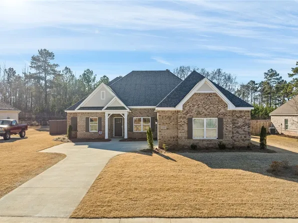 1337 Garrett Ln, Auburn, AL 36830