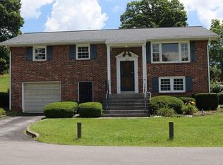 302 Carter Dr, Princeton, WV 24740