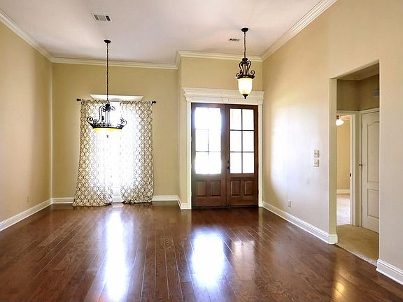 3rd image of 10517 Keysburg Ct