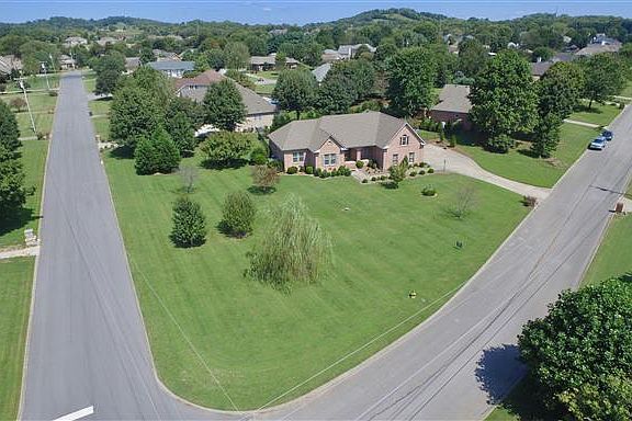 4th image of 502 Redstone Dr