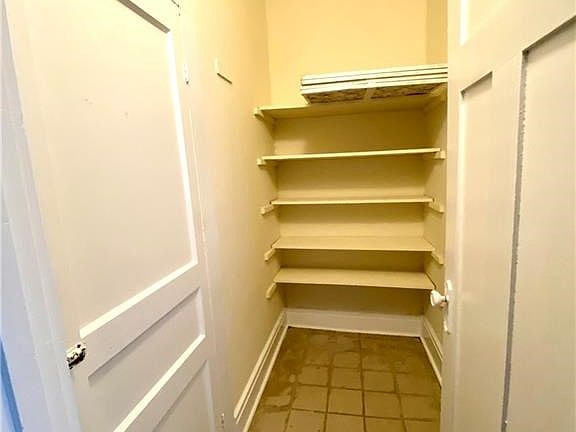 5th image of 2608-10 S Carrollton Ave