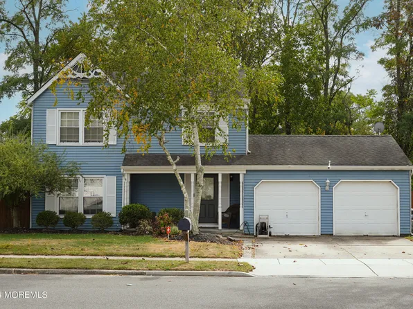 3 Plymouth Drive, Howell, NJ 07731