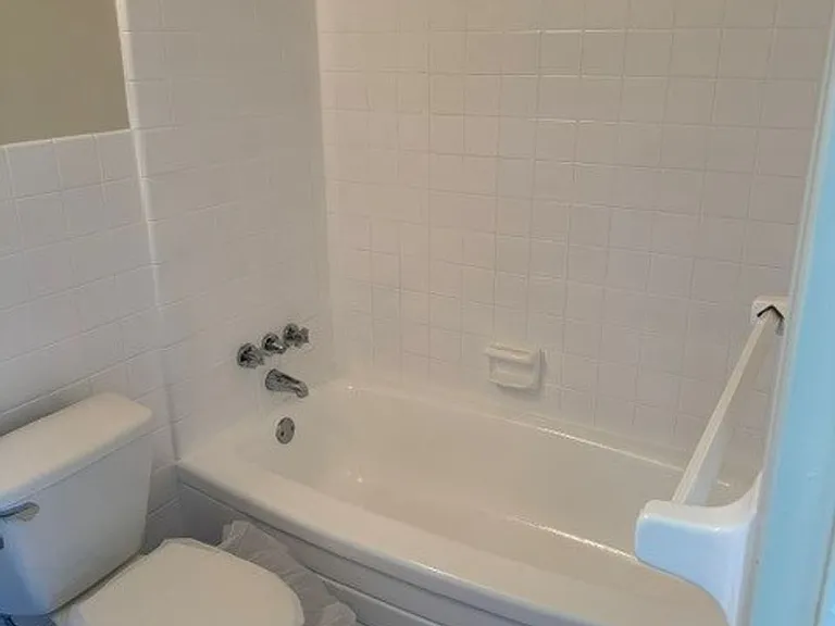 2132 Pennsylvania Ave — Photo 72