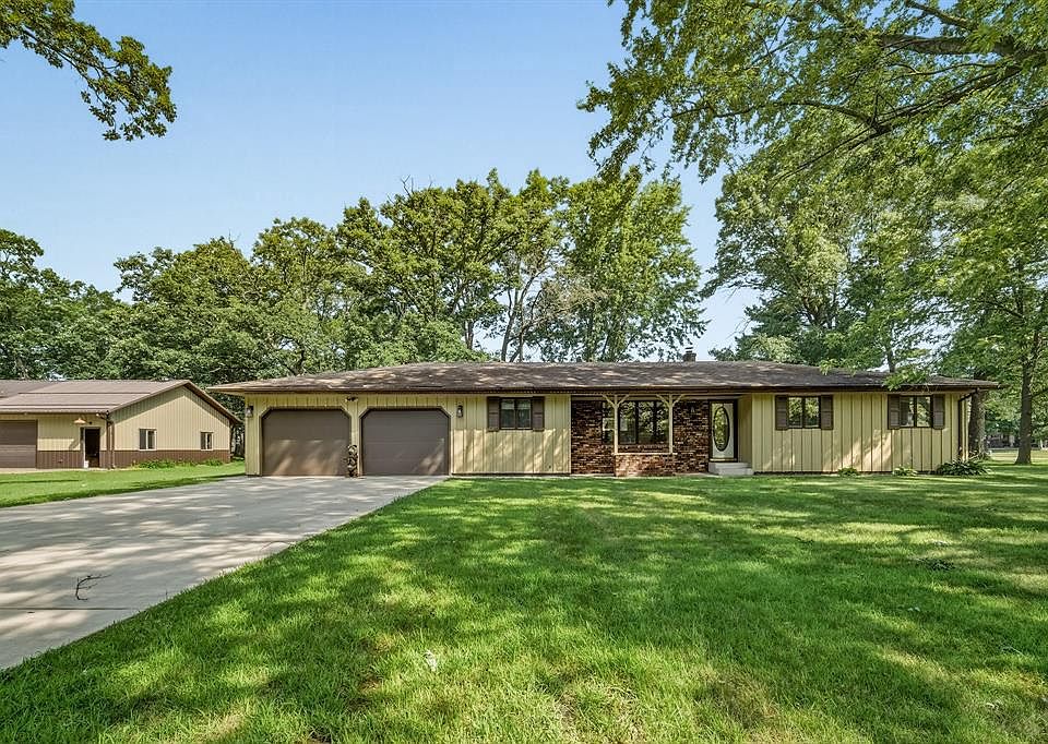 1st image of 17086 55th Avenue