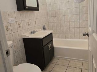 6125 S Indiana Ave #6133-3E, Chicago, IL 60637