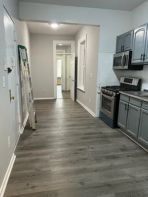 Rented by REAL New York | media 3