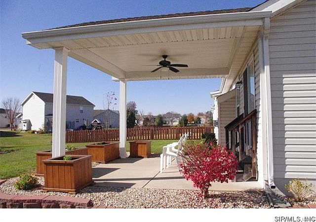 2nd image of 2927 Harvest Meadow Dr