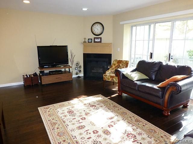 1st image of 1127 W 228th St Unit 6