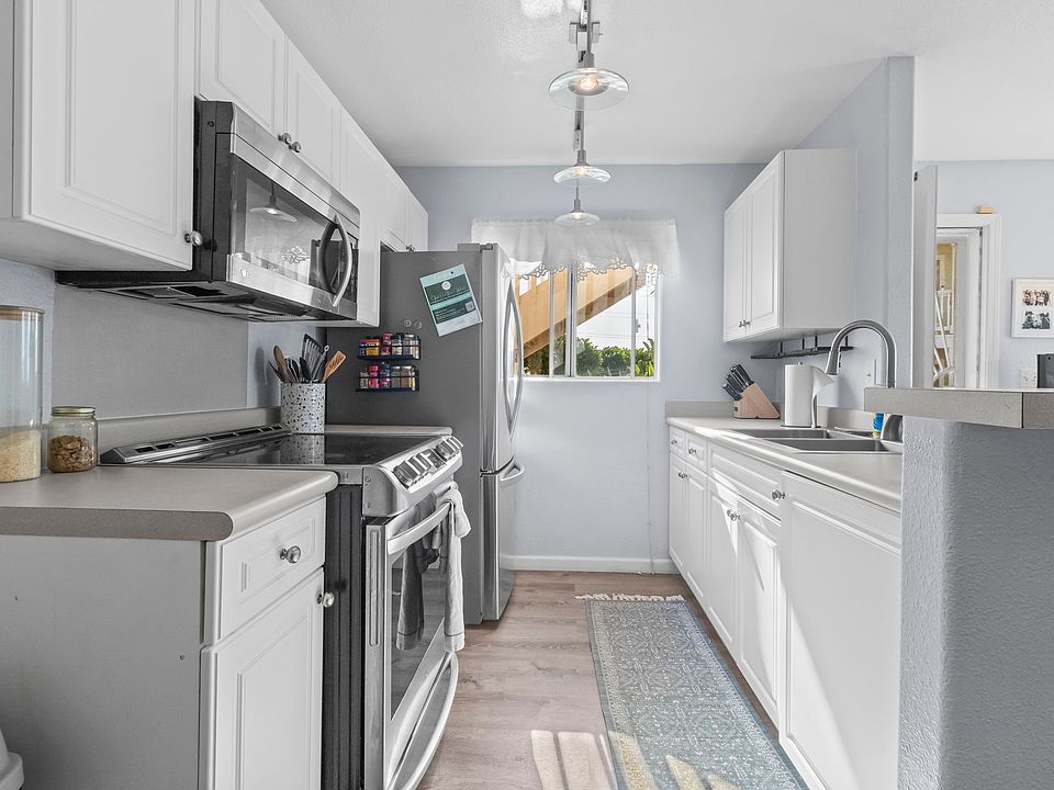 1st image of 94-510 Lumiaina St #T103-1