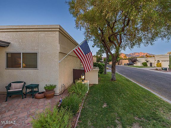 4th image of 2574 W Old Glory Dr