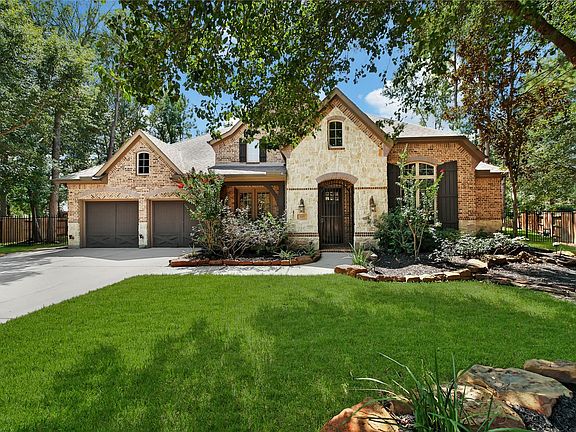 4th image of 103 Playmoor Pl
