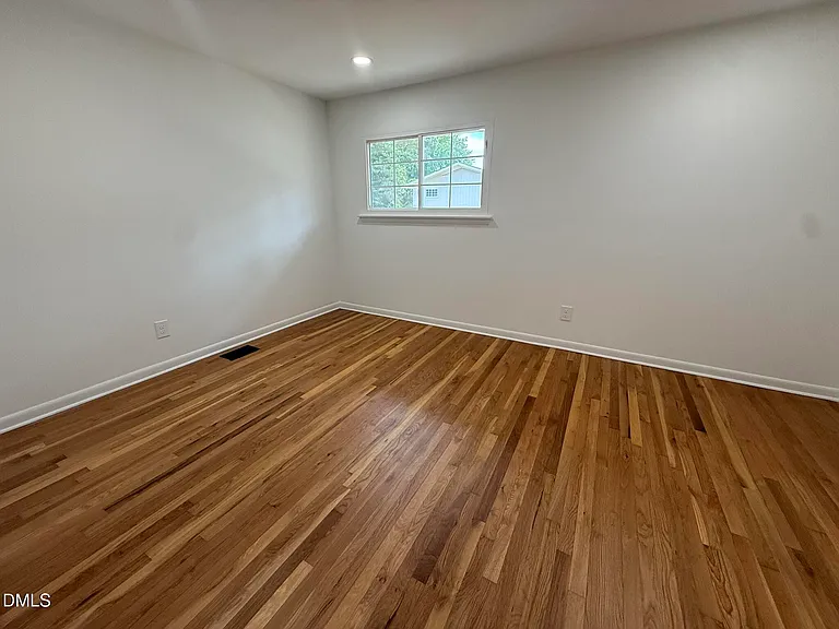 708 Hawes Ct #C — Photo 18