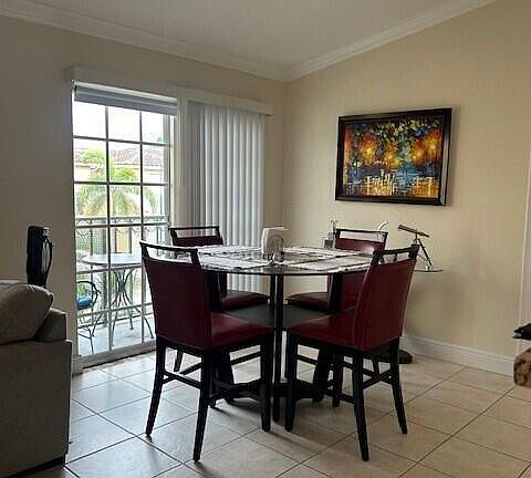 5th image of 1040 Lake Shore Dr APT 105
