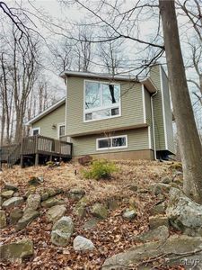9870 Deerwood Dr, Tobyhanna, PA, 18466