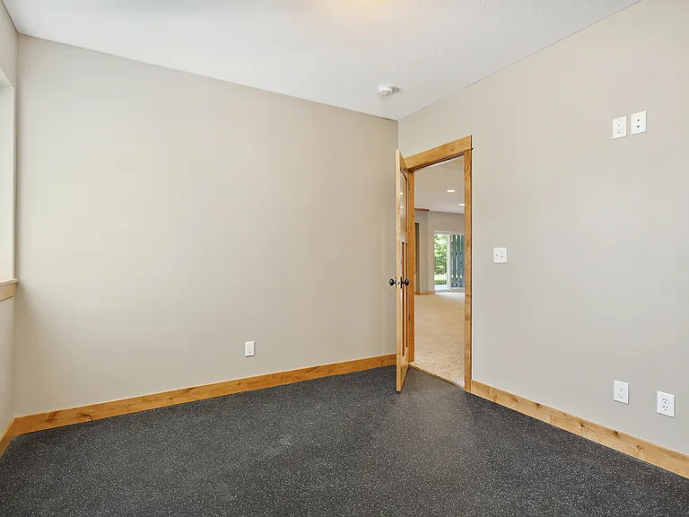 1775 Gettysburg Ct — Photo 27