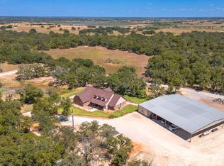 6142 County Road 307, La Vernia, TX 78121