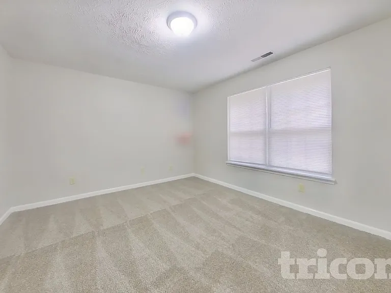 5531 Orth Ct — Photo 8