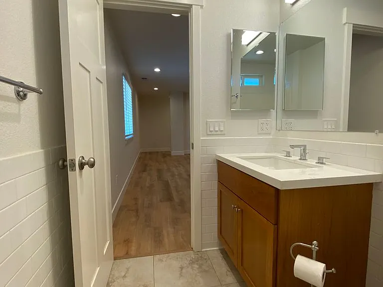 606B West St — Photo 18