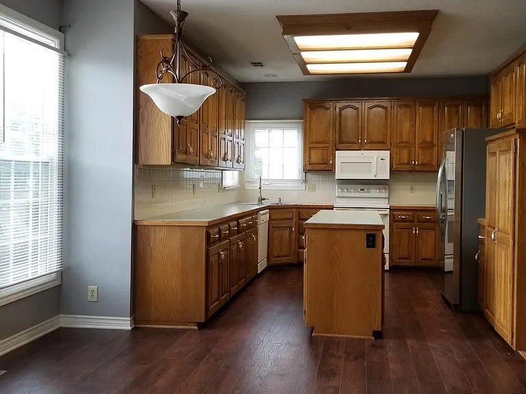 1281 E Sheridan Bridge Ln — Photo 11