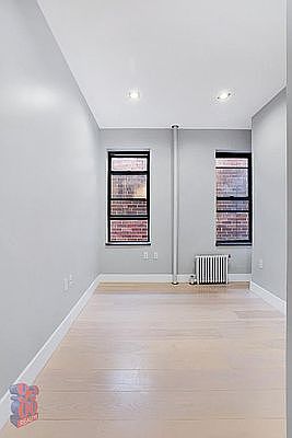 3rd image of 111 E 119th St APT 5C