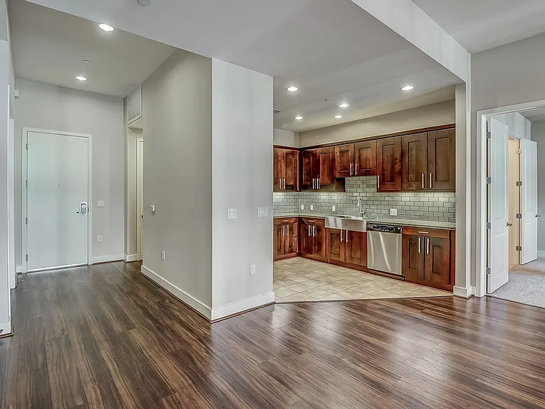 Axis 2300 Apartments — Photo 70