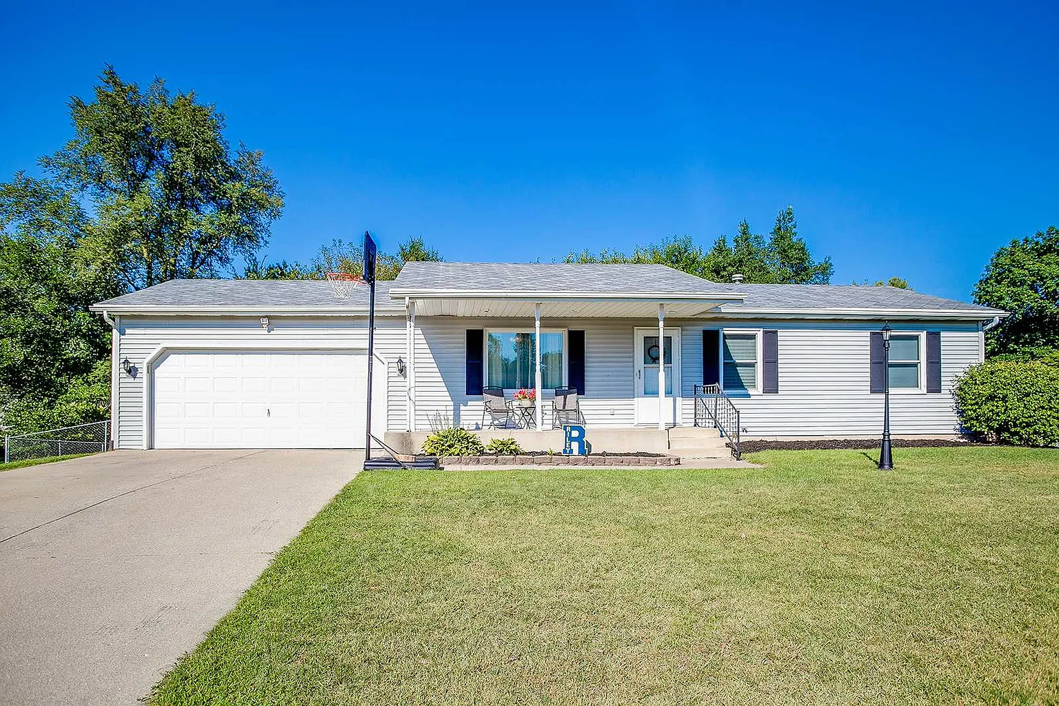 59600 Spearmint Dr photo 1