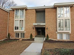 2632 Fort Farnsworth Rd APT 1B, Alexandria, VA 22303