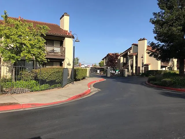 14445 Flagship St — Photo 10