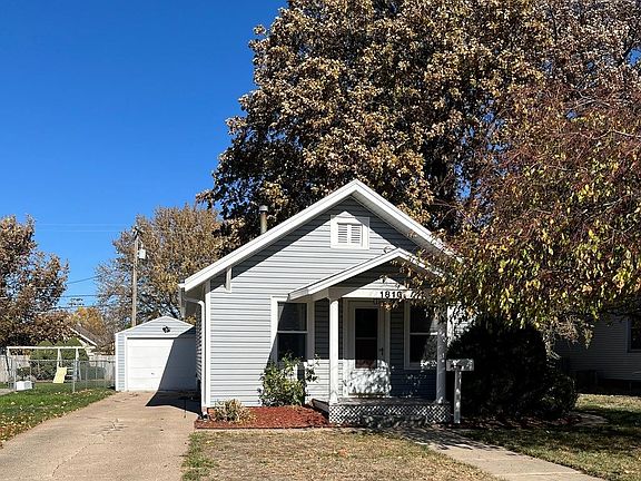2nd image of 1816 W 4th St