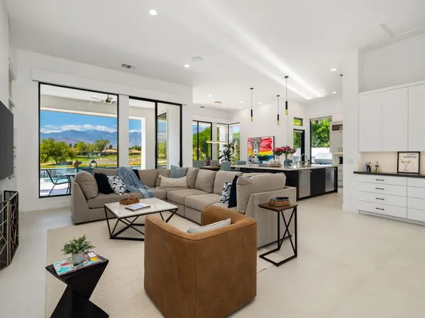 194 Loch Lomond Rd, Rancho Mirage, CA 92270