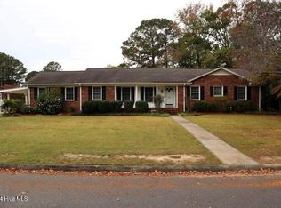 313 Prince Rd, Greenville, NC 27858