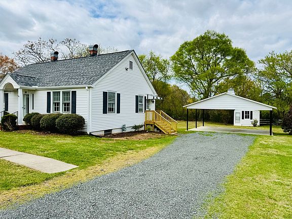 2nd image of 616 Roxboro Rd