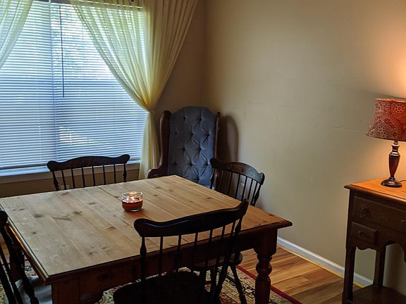 4th image of 4229 Teakwood Dr