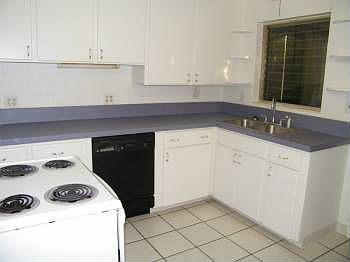 3rd image of 5152 4th Ave N