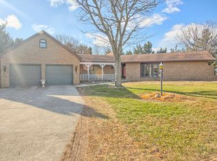 2809 Berniece Ct, Champaign, IL 61822