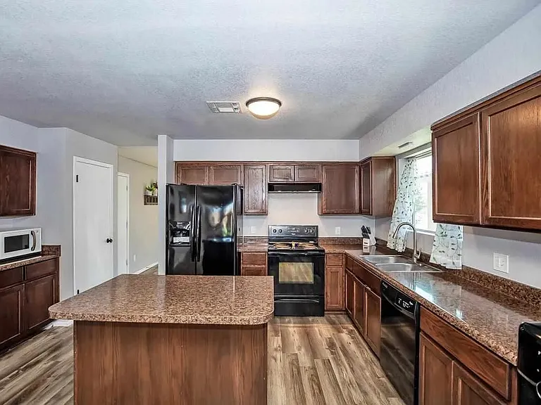 3648 S Desert Oasis Dr — Photo 3
