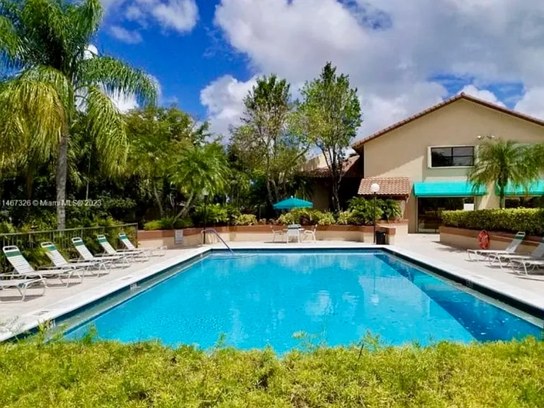 11388 SW 84th Ln — Photo 17