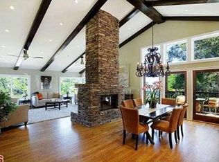 6434 Rodgerton Dr, Los Angeles, CA 90068