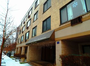 6060 N Ridge Ave APT 2G, Chicago, IL 60660