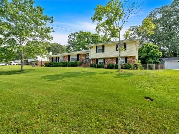 115 Creek Cir, Stockbridge, GA 30281