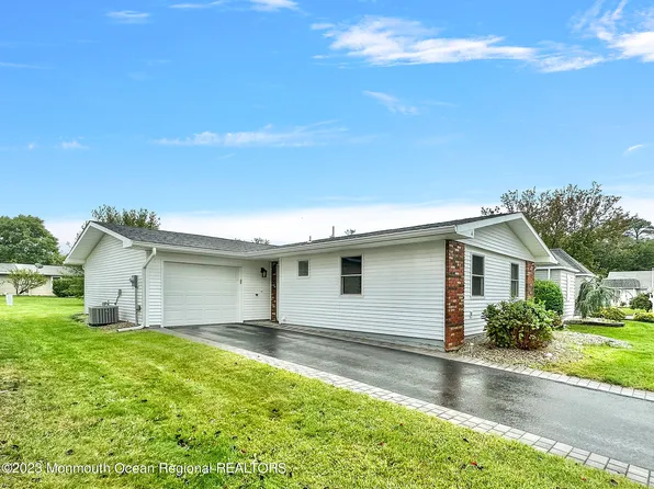4 Kingsley Court, Brick, NJ 08724